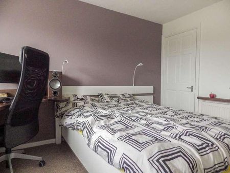 Thorney Leys, Witney, Oxfordshire, OX28 - Photo 5