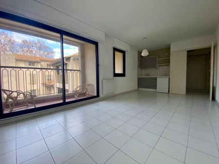 Location Appartement 1 pièce 27m² AVIGNON 84000 - Photo 2