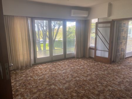 43 Pohutukawa Place, Bell Block - Photo 2