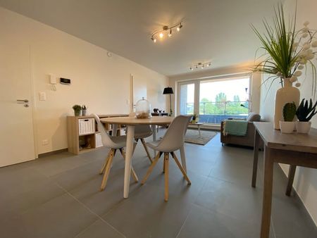 Appartement te huur - Photo 3