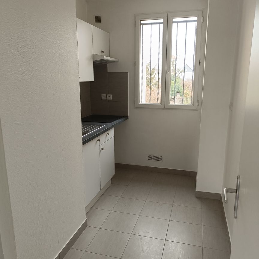 Location Appartement 1 pièce 27m² JOINVILLE LE PONT 94340 - Photo 1