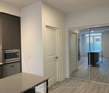 50 Upper Mall Way #227 - Photo 3