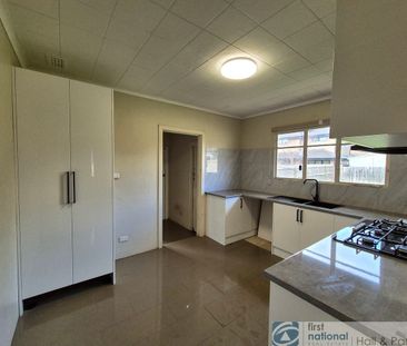 Well looked after home - Photo 5