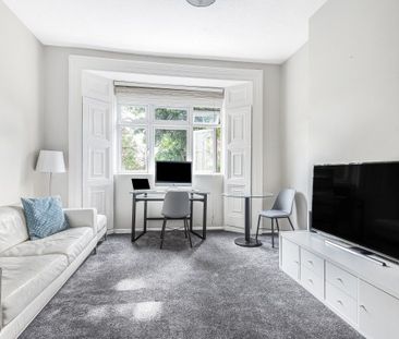 Shooters Hill Road, London, SE3 - Photo 2