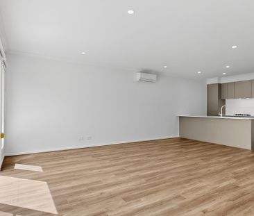 13 Fen Walk, Point Cook VIC 3030 - House For Rent | Domain - Photo 4