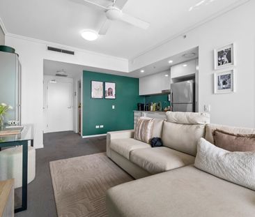 21204/8 Hercules Street, Hamilton QLD 4007 - Apartment For Rent | D... - Photo 1