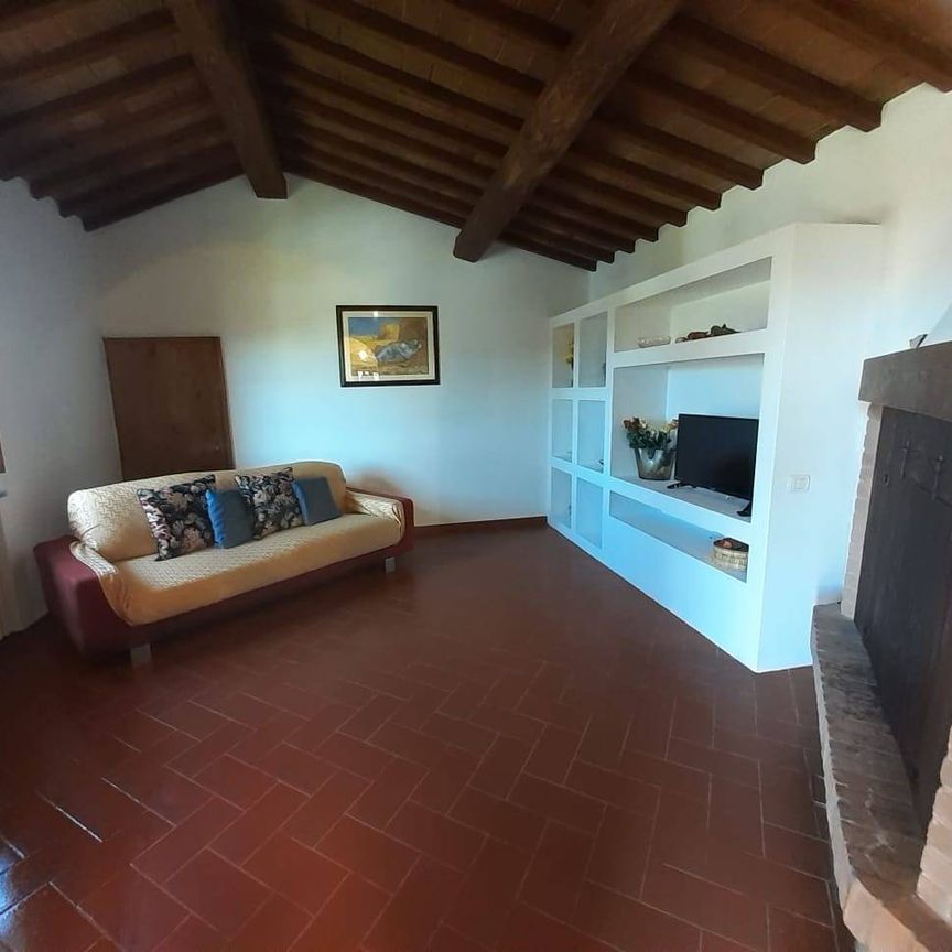 Casa semi indipendente in affitto a Gambassi Terme - Foto 1