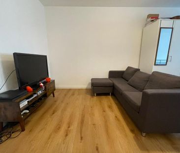 Nachmieter gesucht 01.03.2026 – 1-Zimmer-Wohnung Neustädter Markt - Photo 3