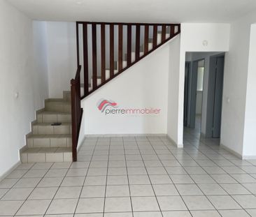 Location Maison 4 pièces 91m² ST PIERRE 97410 - Photo 4