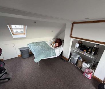 Carlyle Avenue, Brighton, BN2 - Photo 2