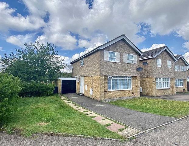 3 bedroom detached house to rent - Photo 1