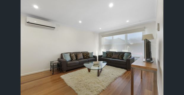 For inspection details contact Stephanie Pascoe: spascoe@hodges.com.au - Photo 1
