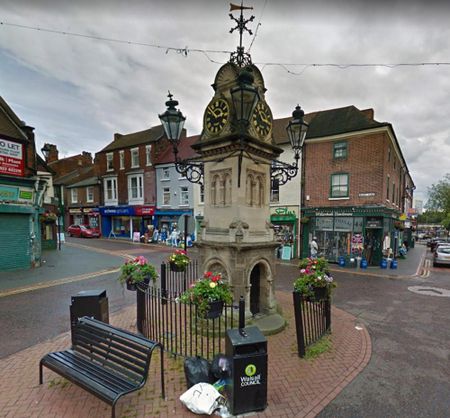 1 bedroom flat to rent - Photo 2