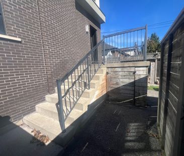 For Lease - 379 O'Connor Drive Unit# Unit 2, Toronto, Ontario - Photo 5