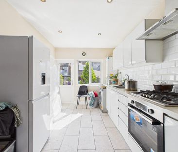 2 bedroom terraced house to rent - Photo 5