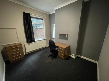4 bedroom house share to rent - Photo 5