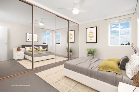 Magic Sunsets from Top Floor Apartment, Fabulous Location - Photo 3