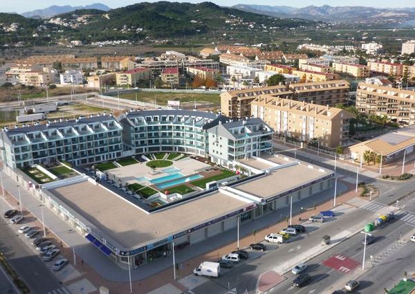 Apartment for rent on the beachfront of Arenal in Javea.