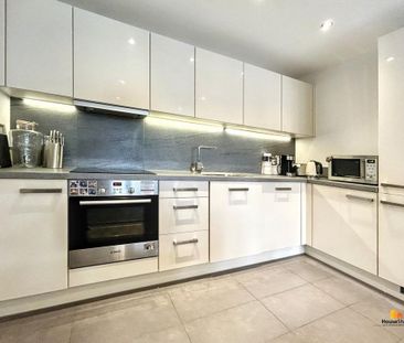 2 bedroom flat to rent - Photo 3