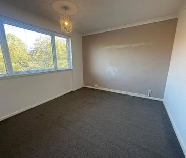 2 bedroom maisonette to rent - Photo 4