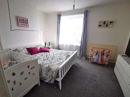 Park Terrace, Blaydon, NE21 - Photo 3