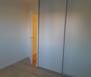 Location Appartement 2 pièces 49m² ANNECY 74000 - Photo 4