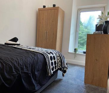 5 bedroom terraced house to rent - Photo 4