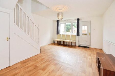 2 bedroom semi-detached house to rent - Photo 3