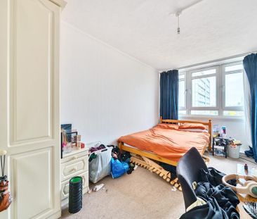 3 bedroom flat to rent - Photo 6