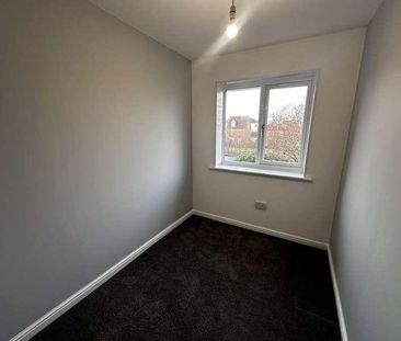 Buckingham Grove, Grimsby, DN33 - Photo 6