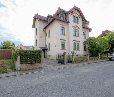 Ihre frisch renovierte Mansardwohnung in kleinem, denkmalgeschützen Mehrfamilienhaus. - Foto 4