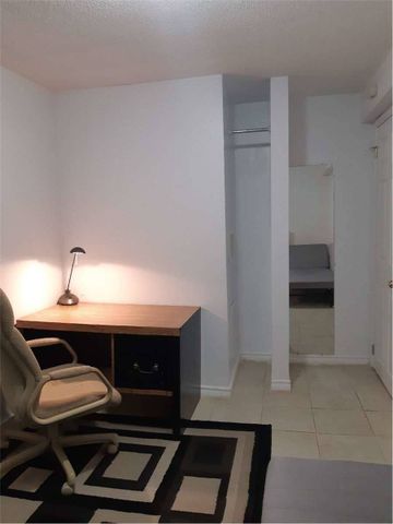 For Lease - 16 Lynch(Lower Level) Road, Toronto, Ontario - Photo 4