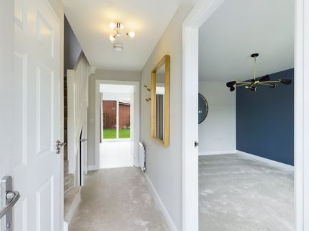Great Oldbury Drive, Stonehouse, Gloucestershire, GL10 - Photo 5