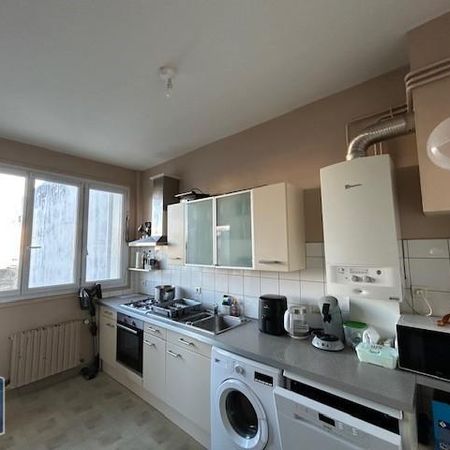 Location Appartement 2 pièces 48m² ST NAZAIRE 44600 - Photo 4