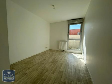 Appartement à louer 3 pièces 74.69m² - Photo 2
