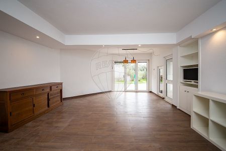 Moradia T4 em Lisboa - Photo 2