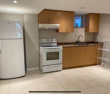 For Lease - 53 Ross Patrick Crescent Unit# Bsmt, Newmarket, Ontario - Photo 1