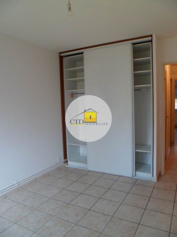 Location Appartement 3 pièces 65m² ST PRIEST 69800 - Photo 4