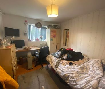 Harrington Drive, Nottingham - Photo 4