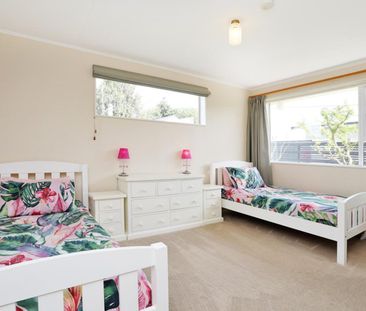 Winton Family Home - Photo 3