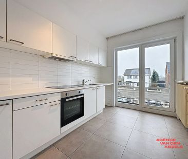 Ruim appartement met 2 terrassen nabij het centrum van Oostkamp - Photo 6