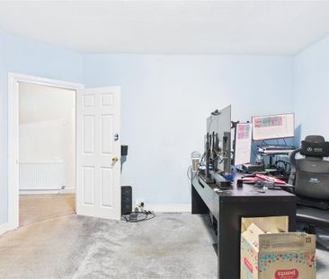 4 bedroom terraced house to rent - Photo 5