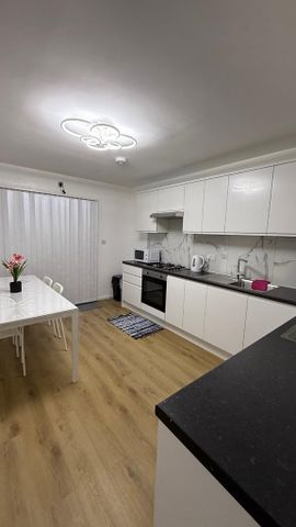 4 bedroom house to rent - Photo 5