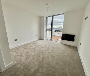 Meadow Lane, Nottingham - Photo 1