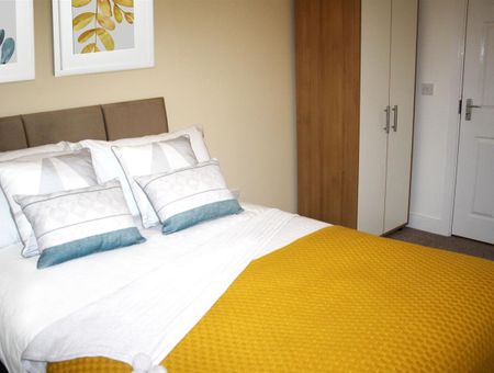Room 4, Glyn Avenue, DN1 - Photo 3