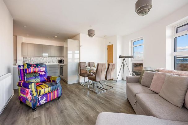 2 bedroom house to rent - Photo 1