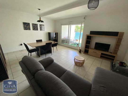 Location Appartement 3 pièces 71m² ST PAUL 97460 - Photo 1
