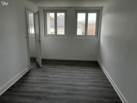 CAEN CENTRE VILLE F3 DE 70 m² - Photo 3