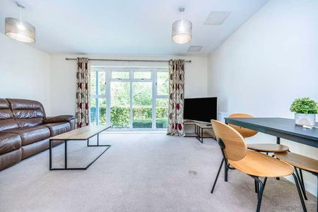 Millward Drive, Fenny Stratford, Milton Keynes, MK2 - Photo 2