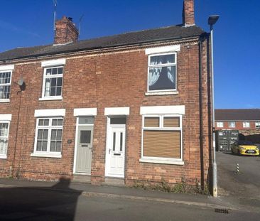 3 bedroom end of terrace house to rent - Photo 1